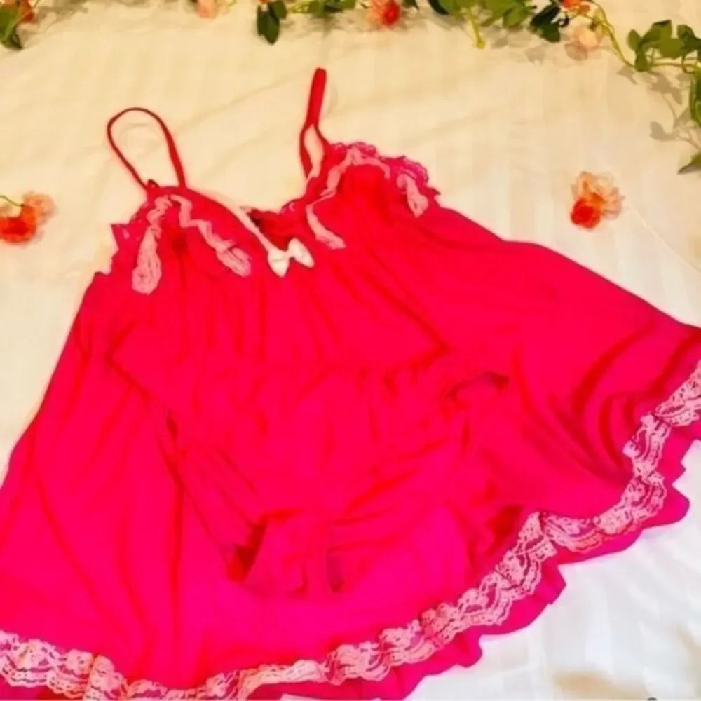 Seductive Wear from Onema Etoile Sexy Intimate sleepwear‎ Size Large HOT PINK